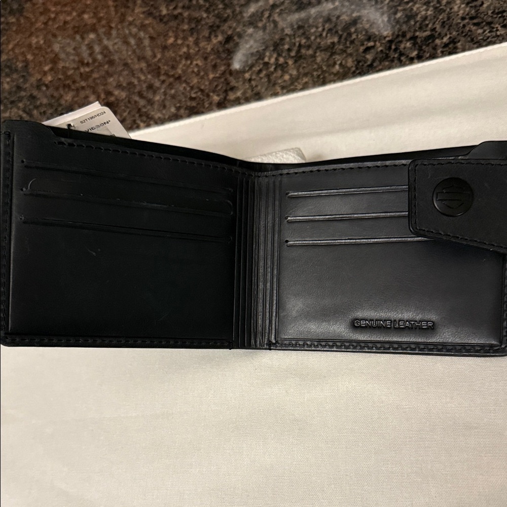 NWT Harley-Davidson Black Leather Card Holder - Picture 2 of 13